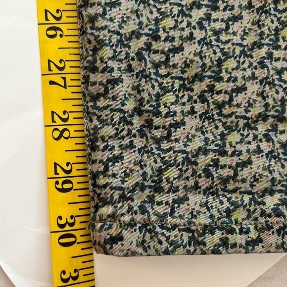 Cabi Ditsy Olive Green Floral Stretch Skinny Jeans Size 2 Style# 5083 - Picture 12 of 13